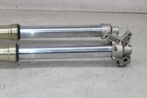 17 YAMAHA YZ125 FRONT END FORKS TRIPLE TREE CLAMP FORK TUBES (NICE)