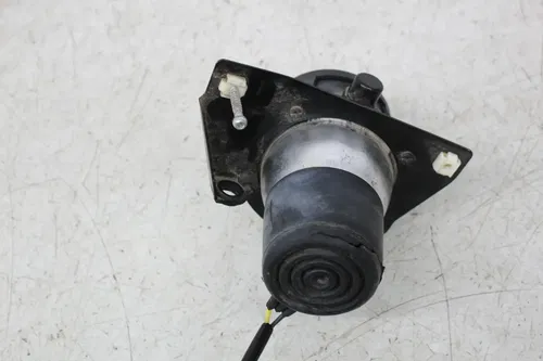 19 POLARIS SLINGSHOT SL FRONT RIGHT HEADLIGHT HEAD LIGHT LAMP