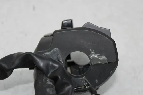 17-20 YAMAHA YZF R6 LEFT CLIP ON HANDLE HORN SIGNALS SWITCH SWITCHES