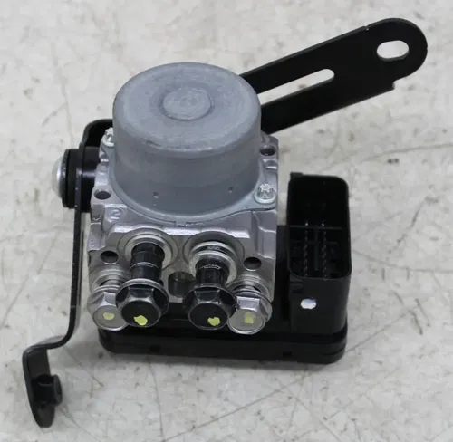 24 KAWASAKI NINJA ZX4R ABS PUMP UNIT MODULE