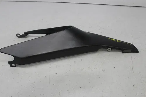 18-23 HUSQVARNA SVARTPILEN 401 LEFT REAR BACK TAIL FAIRING COWL SHROUD
