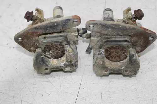 87-90 YAMAHA WARRIOR 350 FRONT UPPER LOWER RIGHT LEFT CONTROL A ARM HUBS ASSY