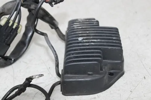 04-05 HARLEY-DAVIDSON V-ROD VRSCB RECTIFIER VOLTAGE REGULATOR