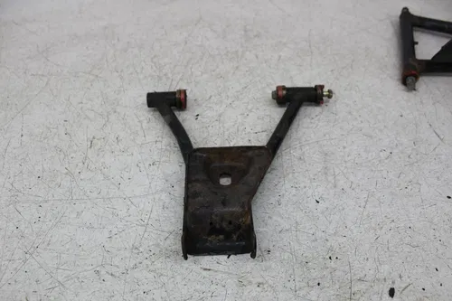 02 POLARIS SPORTSMAN 400 REAR BACK LOWER UPPER RIGHT CONTROL A ARMS SET