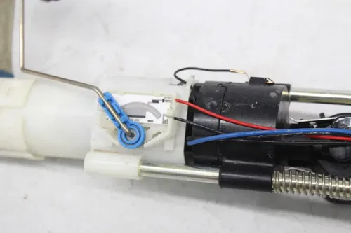 16 Can-am Commander 800r Xt Petrol Gas Fuel Pump Sending Unit Float