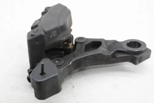 07-11 HARLEY-DAVIDSON STREET GLIDE FLHX REAR BACK BRAKE CALIPER W MOUNT BRACKET
