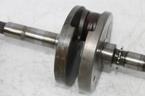 87 SUZUKI QUADRUNNER 250 LT250 2X4 ENGINE MOTOR CRANKSHAFT CRANK SHAFT ROD