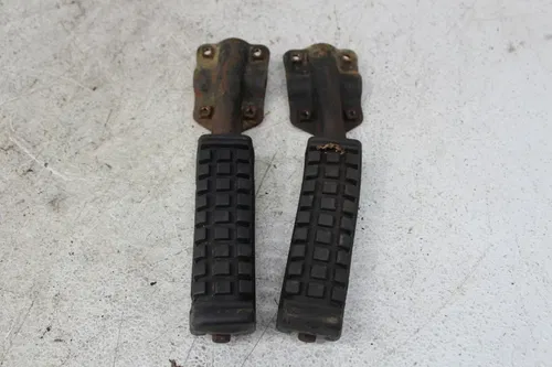 1983 HONDA ATC185S LEFT RIGHT FOOT RESTS PEGS STEPS