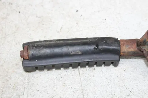 1983 HONDA ATC185S LEFT RIGHT FOOT RESTS PEGS STEPS