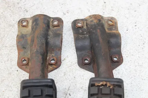 1983 HONDA ATC185S LEFT RIGHT FOOT RESTS PEGS STEPS