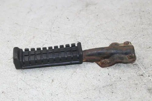 1983 HONDA ATC185S LEFT RIGHT FOOT RESTS PEGS STEPS