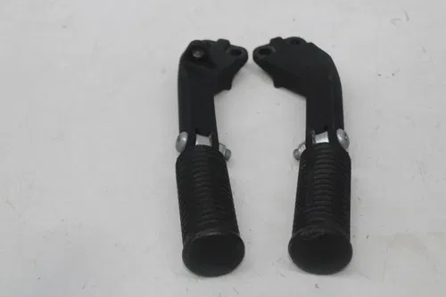 07-11 Harley-davidson Dyna Fat Bob Fxdf rear back passenger foot pegs pair