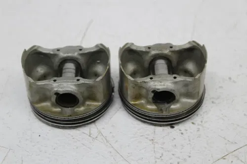 1987 YAMAHA FZ700 ENGINE MOTOR BLOCK PISTON W/ RODS