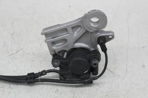 18 YAMAHA XSR700 RIGHT REARSET PEG MASTER CYLINDER REAR BRAKE CALIPER