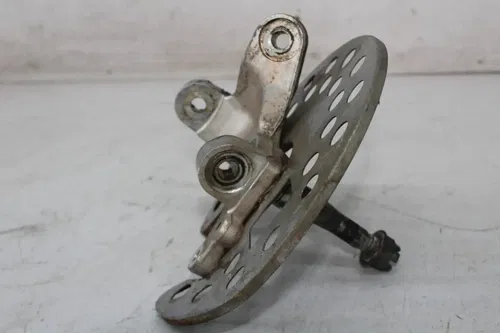 01-05 YAMAHA RAPTOR YFM 660 FRONT RIGHT WHEEL HUB W/ ROTOR SPINDLE