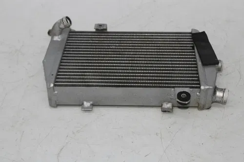 00-01 HONDA RVT1000R RC51 SP1 ENGINE RIGHT RADIATOR MOTOR COOLING RADIATER