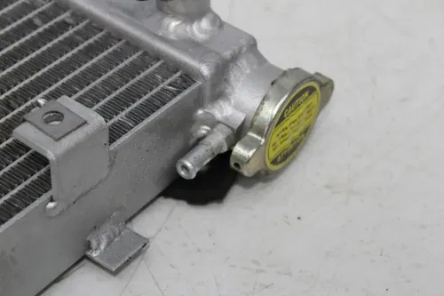 00-01 HONDA RVT1000R RC51 SP1 ENGINE RIGHT RADIATOR MOTOR COOLING RADIATER