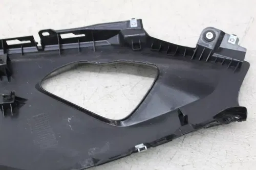 22-24 YAMAHA YZF R7 RIGHT LOWER BOTTOM BELLY SIDE FAIRING COWL