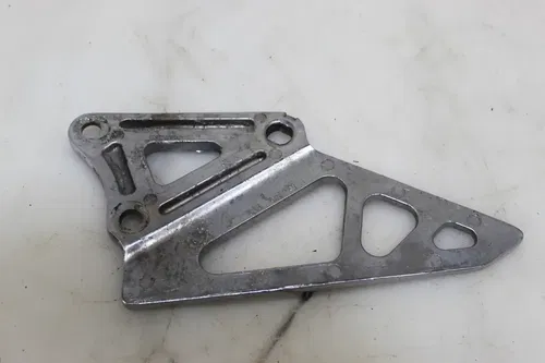 91 SUZUKI GSXR1100 LEFT REARSET REAR SET DRIVER FOOT PEG REST STOP