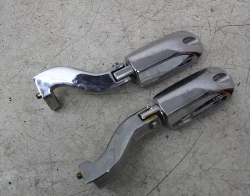14-16 HARLEY-DAVIDSON STREET GLIDE FLHXS RIGHT LEFT REAR PASSENGER FOOT PEGS SET