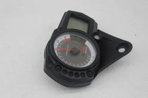 08-09 SUZUKI GSXR750 SPEEDO TACH GAUGES DISPLAY CLUSTER SPEEDOMETER TACHOMETER
