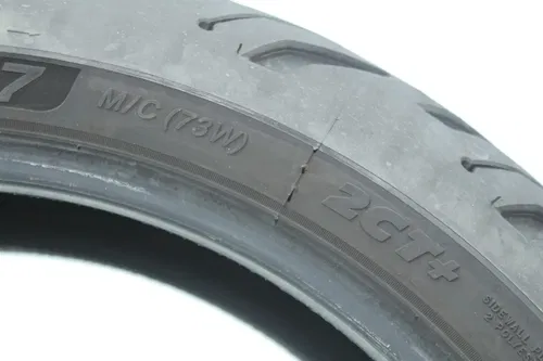 MICHELIN ROAD 6 GT 190/50 ZR17 M/C (73W) 2CT REAR BACK TIRE (TREAD:7/32NDS)