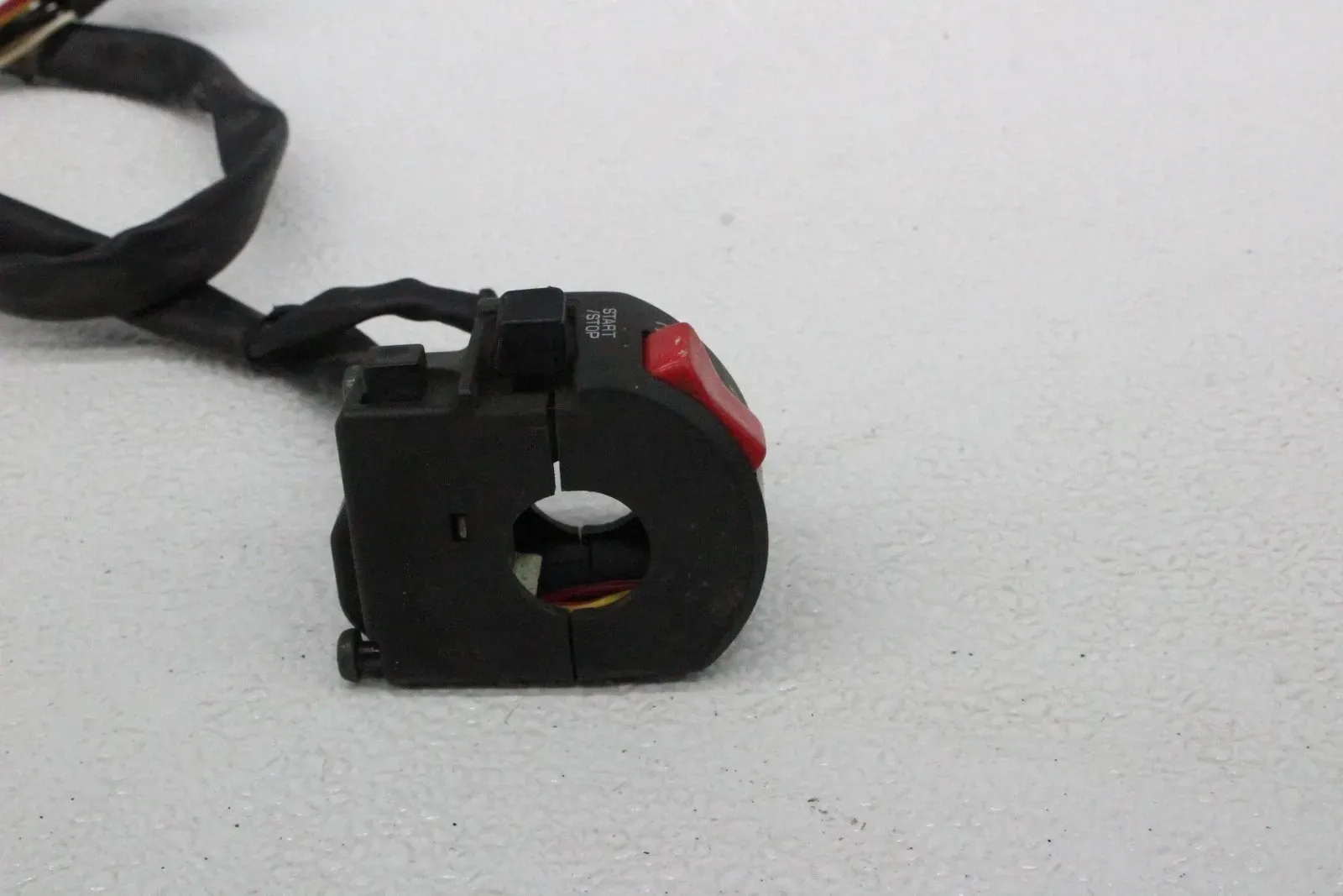 09-12 KAWASAKI NINJA ZX6R RIGHT CONTROL KILL OFF START SIGNAL SWITCH