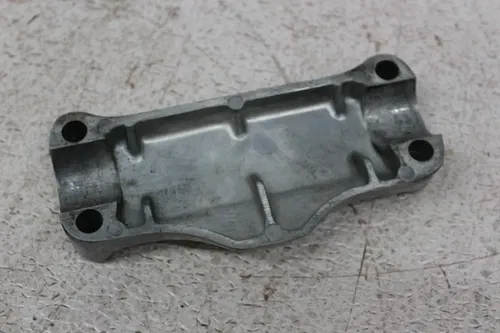 1993 KAWASAKI VULCAN 500 EN500A FORKS UPPER TRIPLE TREE CLAMP
