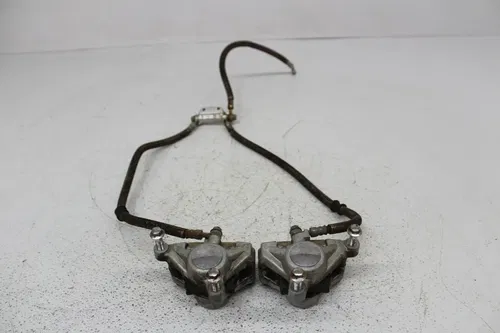 1985 YAMAHA XJ700 MAXIM RIGHT LEFT FRONT BRAKE CALIPER SET PAIR CALIPERS