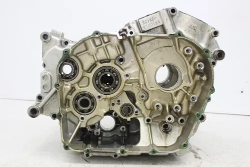 97 HONDA SHADOW 1100 ENGINE MOTOR CRANKCASE CRANK CASES BLOCK
