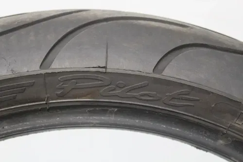 MICHELIN PILOT POWER 120/70 ZR17 M/C (58W) FRONT TIRE (TREAD:2/32NDS)