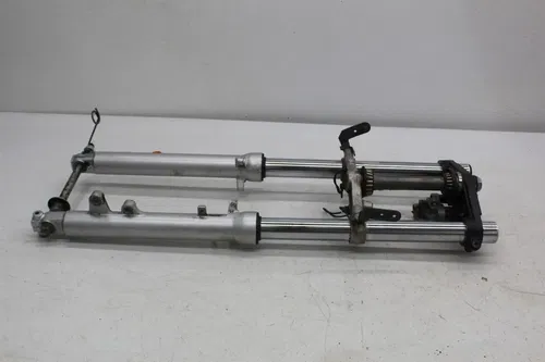 88-00 SUZUKI GS500 E FRONT END FORKS FORK SUSPENSION TUBES TRIPLE TREE CLAMP
