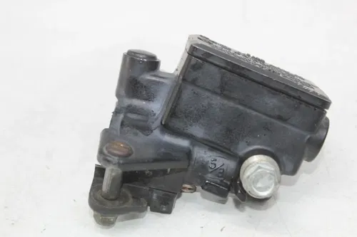 93-01 Kawasaki Ninja Zx11 Front Brake Master Cylinder (read)