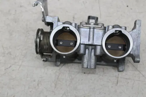 13-15 HONDA CBR500R CBR500 THROTTLE BODY BODIES RAIL INJECTORS TPS