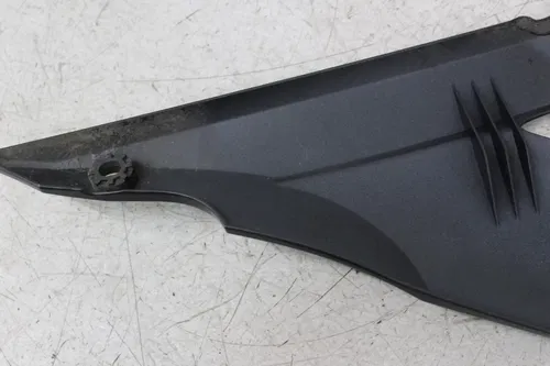 16-18 HONDA CBR500R LOWER RIGHT BOTTOM BELLY FAIRING COWL
