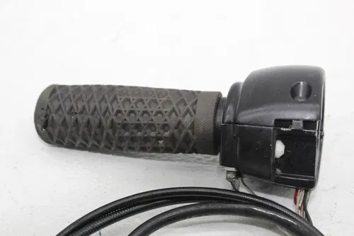 07-20 HARLEY-DAVIDSON SPORTSTER 1200 CUSTOM RIGHT CONTROL KILL START SWITCH