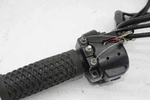 07-20 HARLEY-DAVIDSON SPORTSTER 1200 CUSTOM RIGHT CONTROL KILL START SWITCH