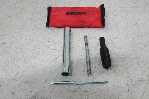 02-04 DUCATI MONSTER 620 IE STOCK TOOLS OEM TOOL BAG KIT SET