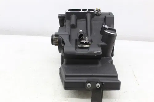 17-23 HARLEY DAVIDSON FLTRX ROAD GLIDE 114CI M8 ENGINE TRANSMISSION CASE HOUSING