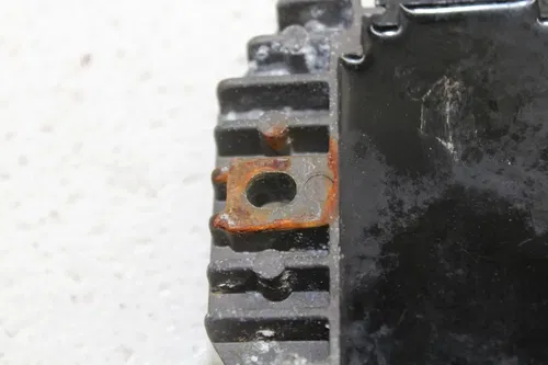 98-01 YAMAHA YZF R1 RECTIFIER VOLTAGE REGULATOR
