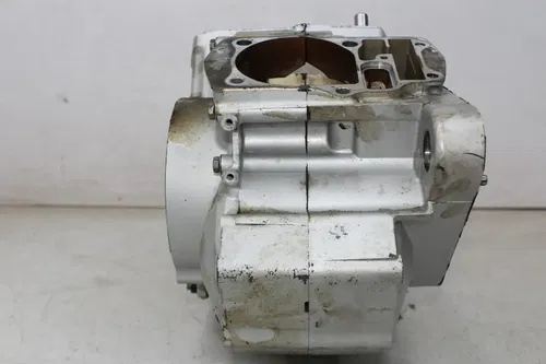 10 HONDA SABRE 1300 VT1300CS ENGINE MOTOR CRANKCASE CRANK CASES BLOCK