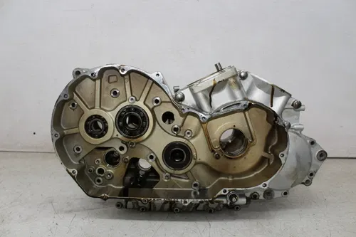 10 HONDA SABRE 1300 VT1300CS ENGINE MOTOR CRANKCASE CRANK CASES BLOCK