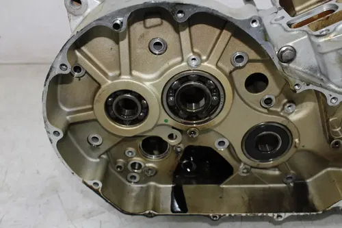 10 HONDA SABRE 1300 VT1300CS ENGINE MOTOR CRANKCASE CRANK CASES BLOCK