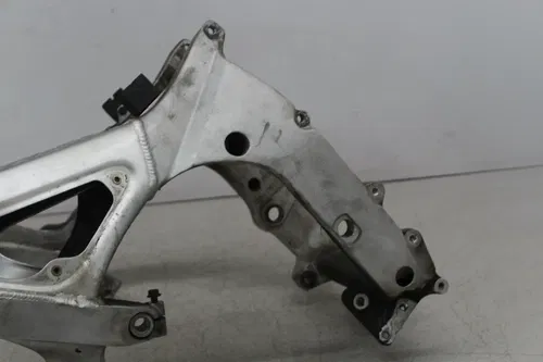 99-02 YAMAHA YZF R6 FRAME CHASSIS STPSS