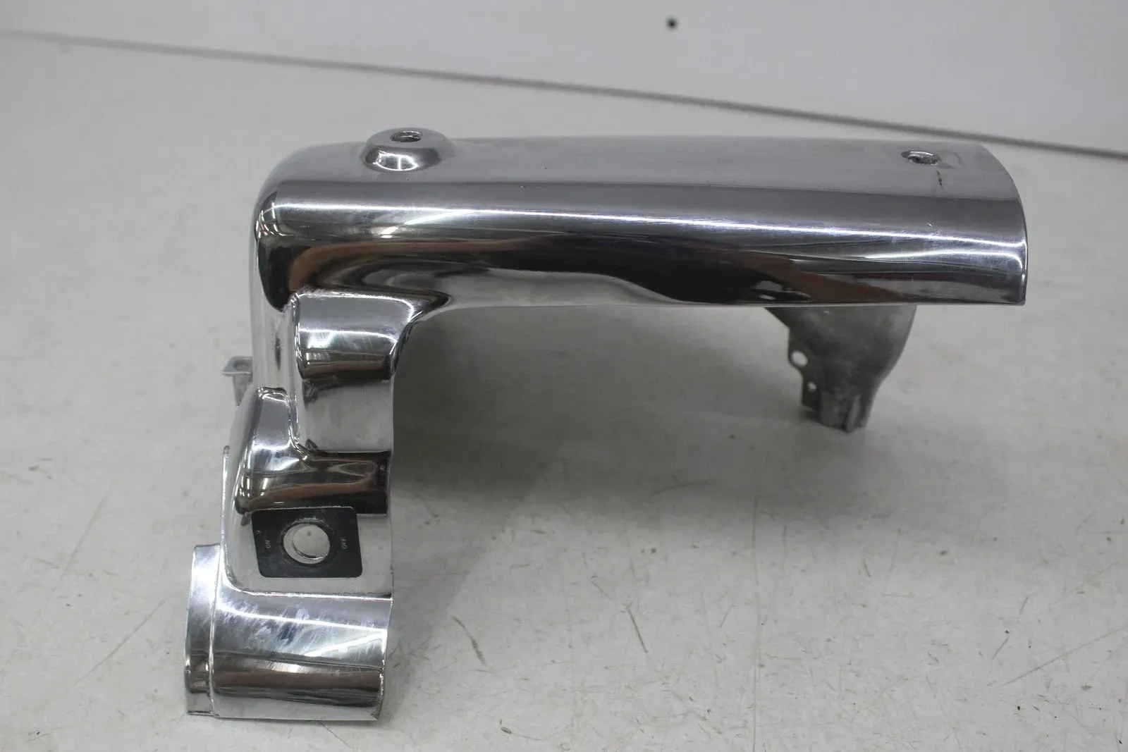 94-96 Harley-davidson Road King Flhr right Headlight Case Housing nacelle (read)