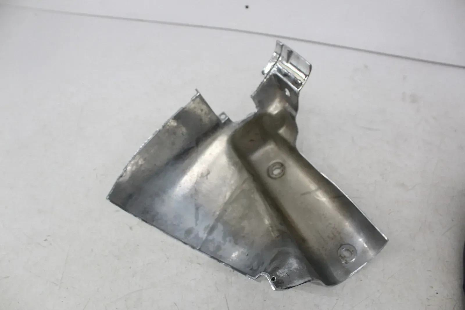 94-96 Harley-davidson Road King Flhr right Headlight Case Housing nacelle (read)