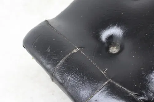 82 YAMAHA XJ750 MAXIM FRONT DRIVERS SEAT
