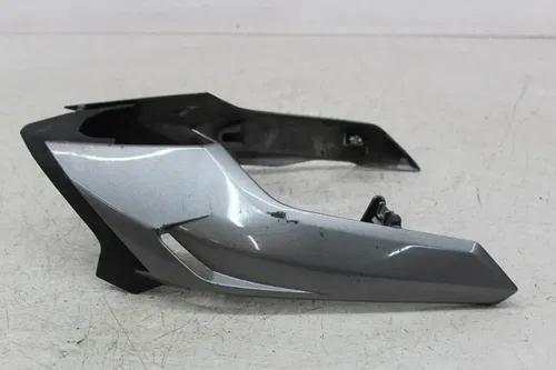 22 TRIUMPH STREET TRIPLE RS LOWER BOTTOM BELLY FAIRING COWL