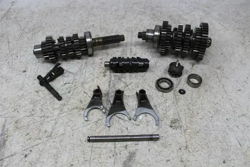 1987 Kawasaki Ninja 1000R ZX1000A TRANSMISSION TRANNY GEAR