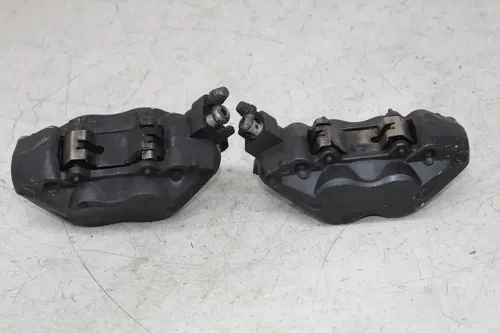 11 BMW F800R BREMBO RIGHT LEFT FRONT BRAKE CALIPER SET PAIR CALIPERS (SEE DESCP)